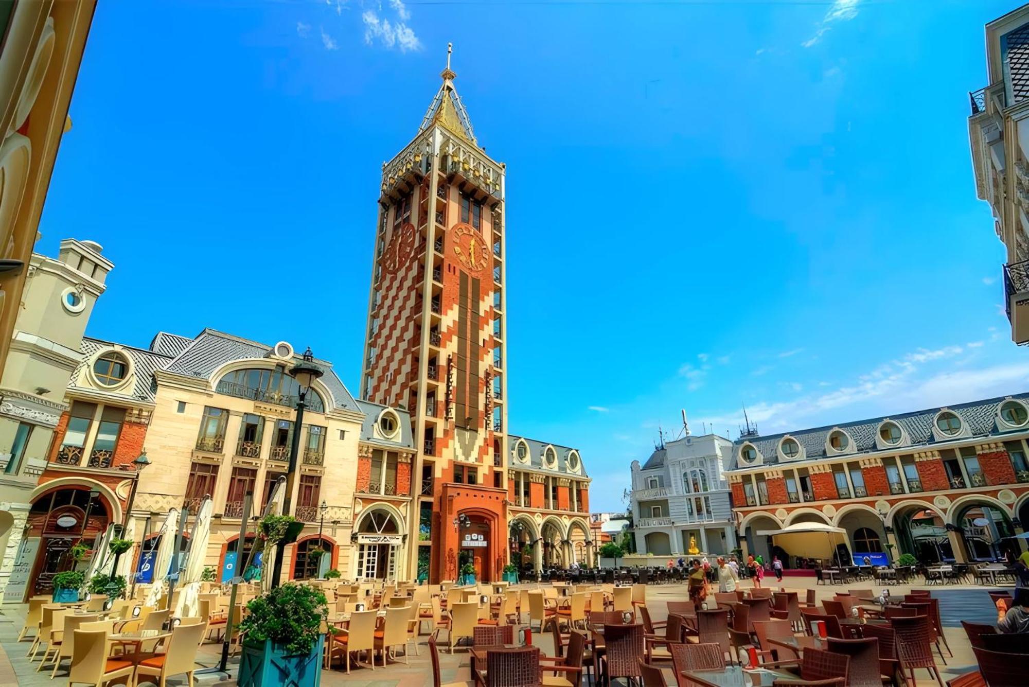 Orbi Batumi City Beach View Hotel Exterior foto